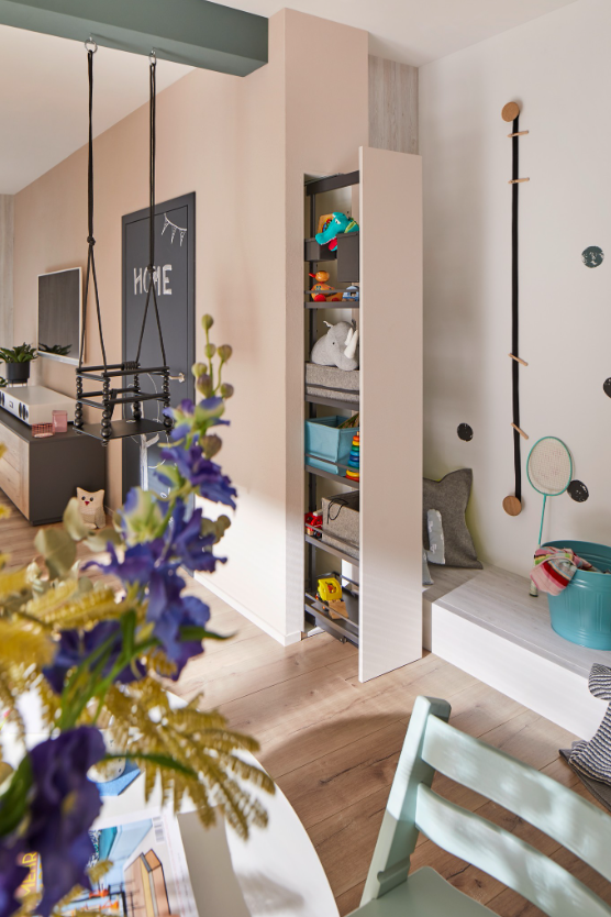 Выдвижная колонна Диспенса 90 — полностью выдвинута